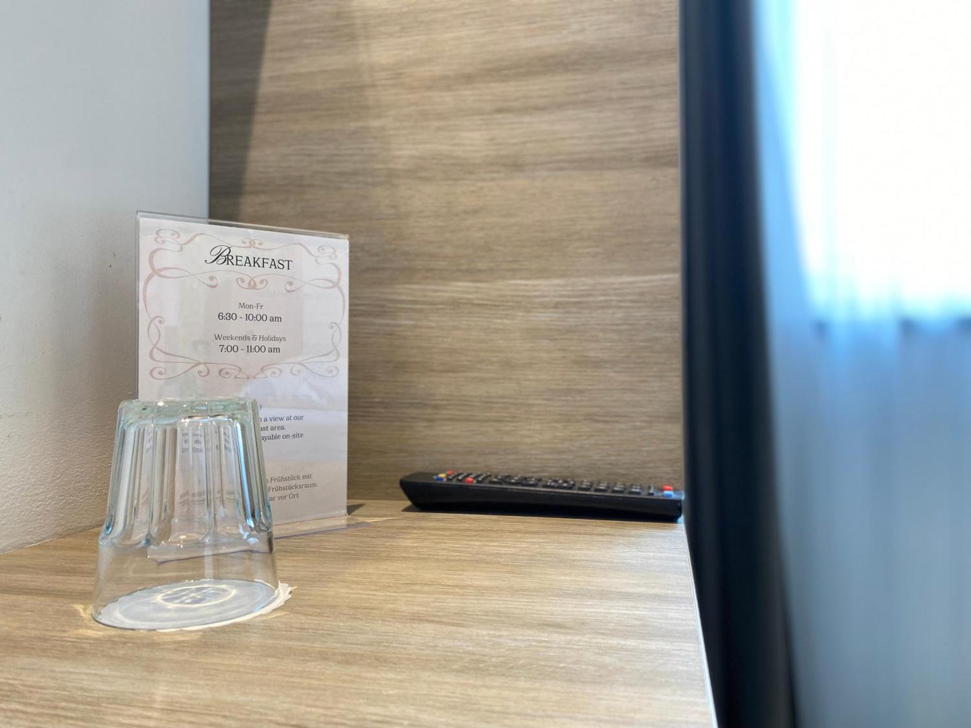 Design & Budget Hotel Wien Schoenbrunn Ngoại thất bức ảnh