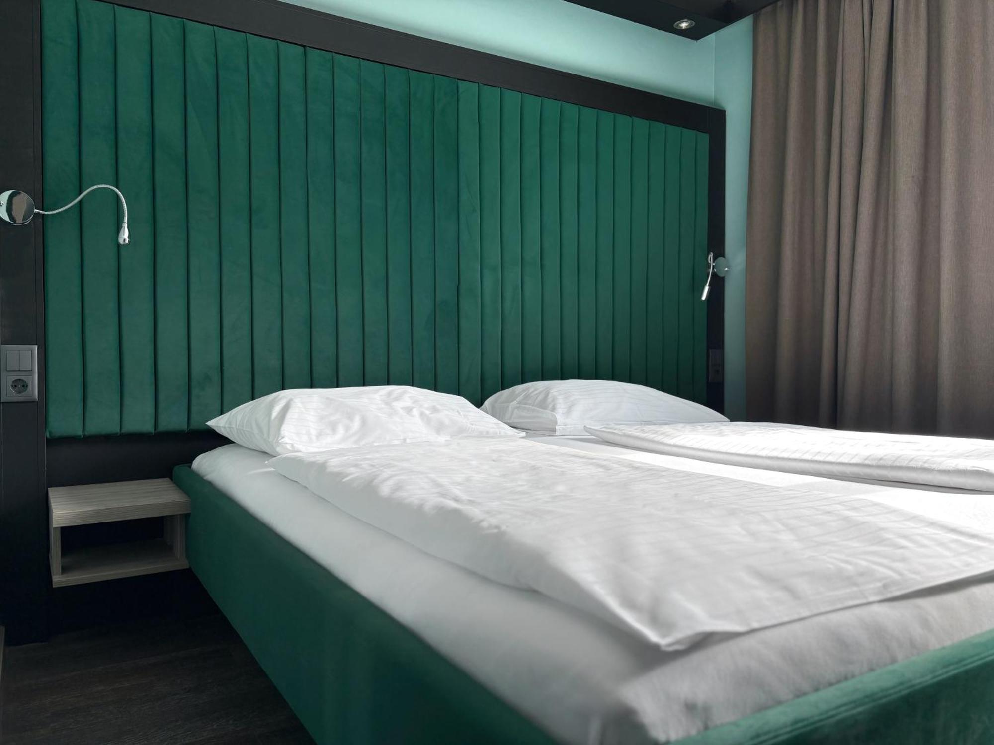 Design & Budget Hotel Wien Schoenbrunn Ngoại thất bức ảnh