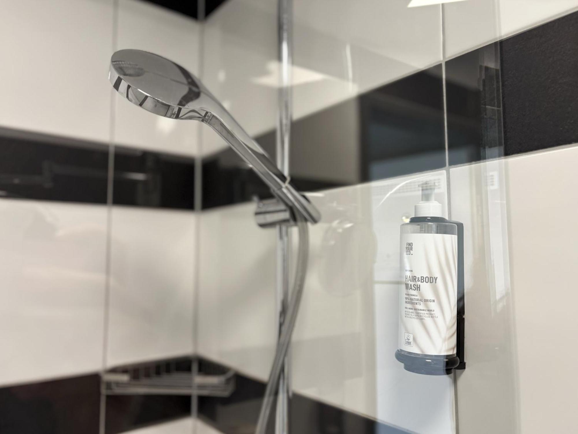 Design & Budget Hotel Wien Schoenbrunn Ngoại thất bức ảnh