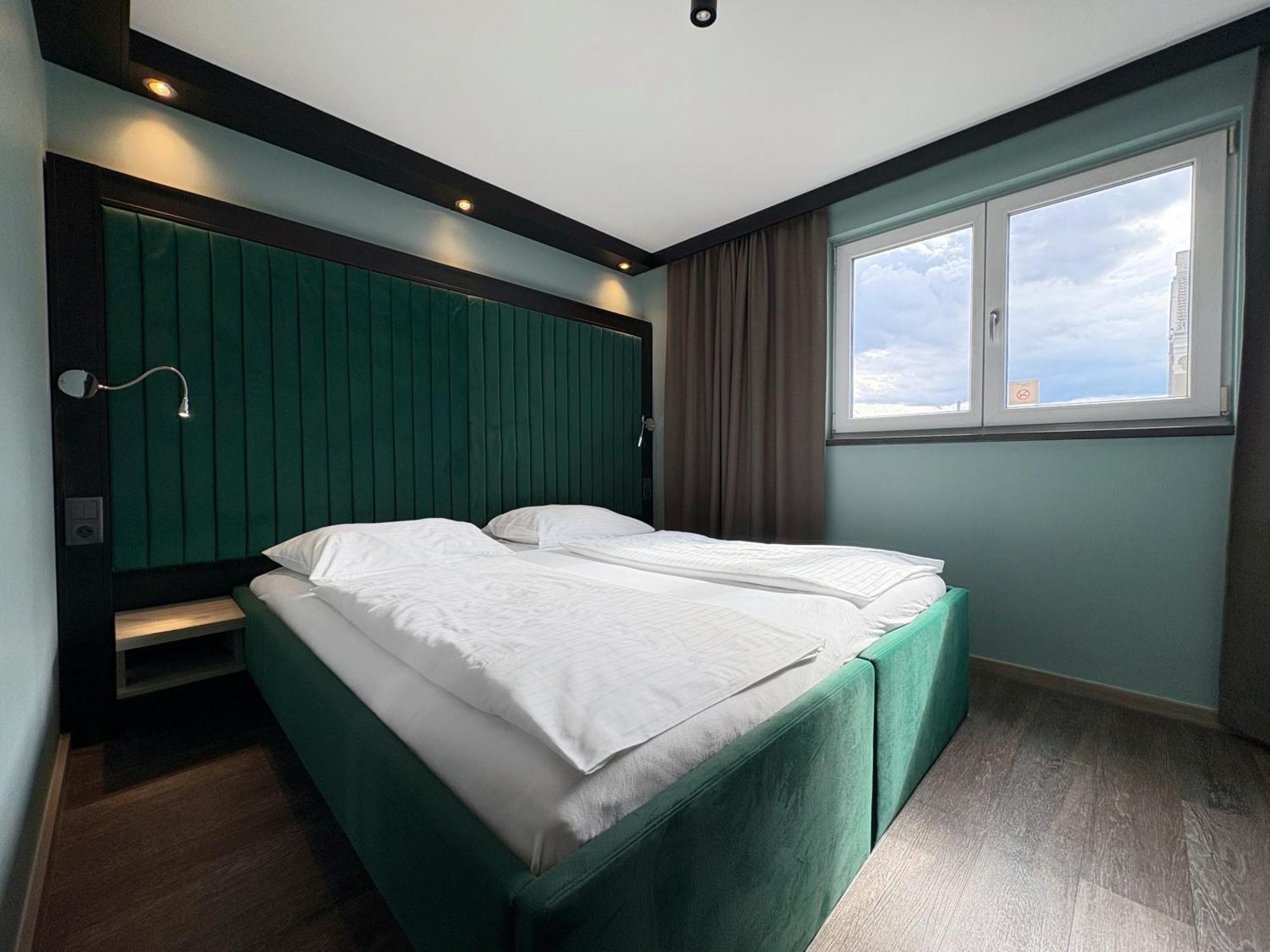 Design & Budget Hotel Wien Schoenbrunn Ngoại thất bức ảnh
